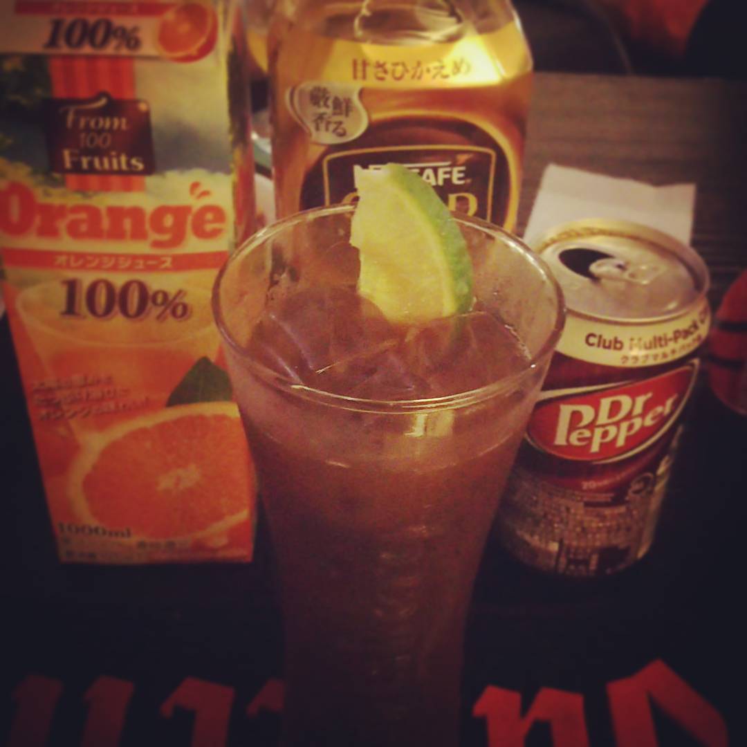 来週のSFイベント用オリジナルカクテル、ジュラコン。ノンアルです。 #otakubar #cocktail