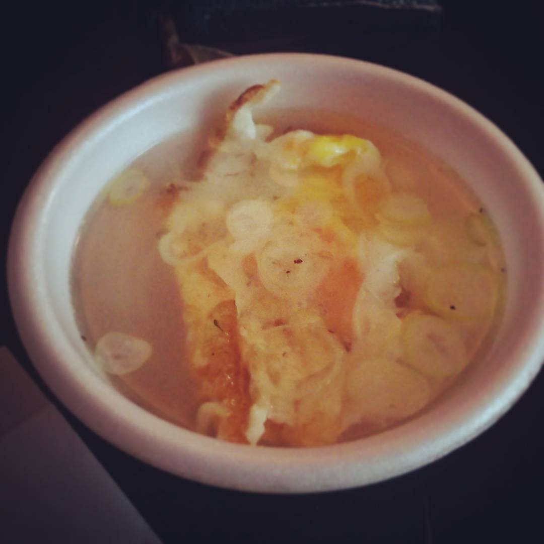 twitterで見た台湾風目玉焼きスープ! 厨房担当に提案しよう! #オタクバー #レシピ
