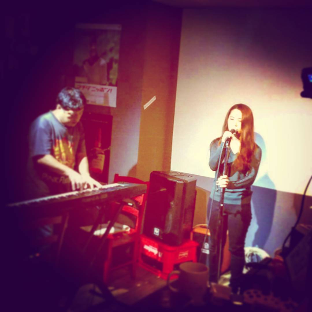 本日のライブ、Freedom Kitchenリハです。 #オタクバー #ライブ