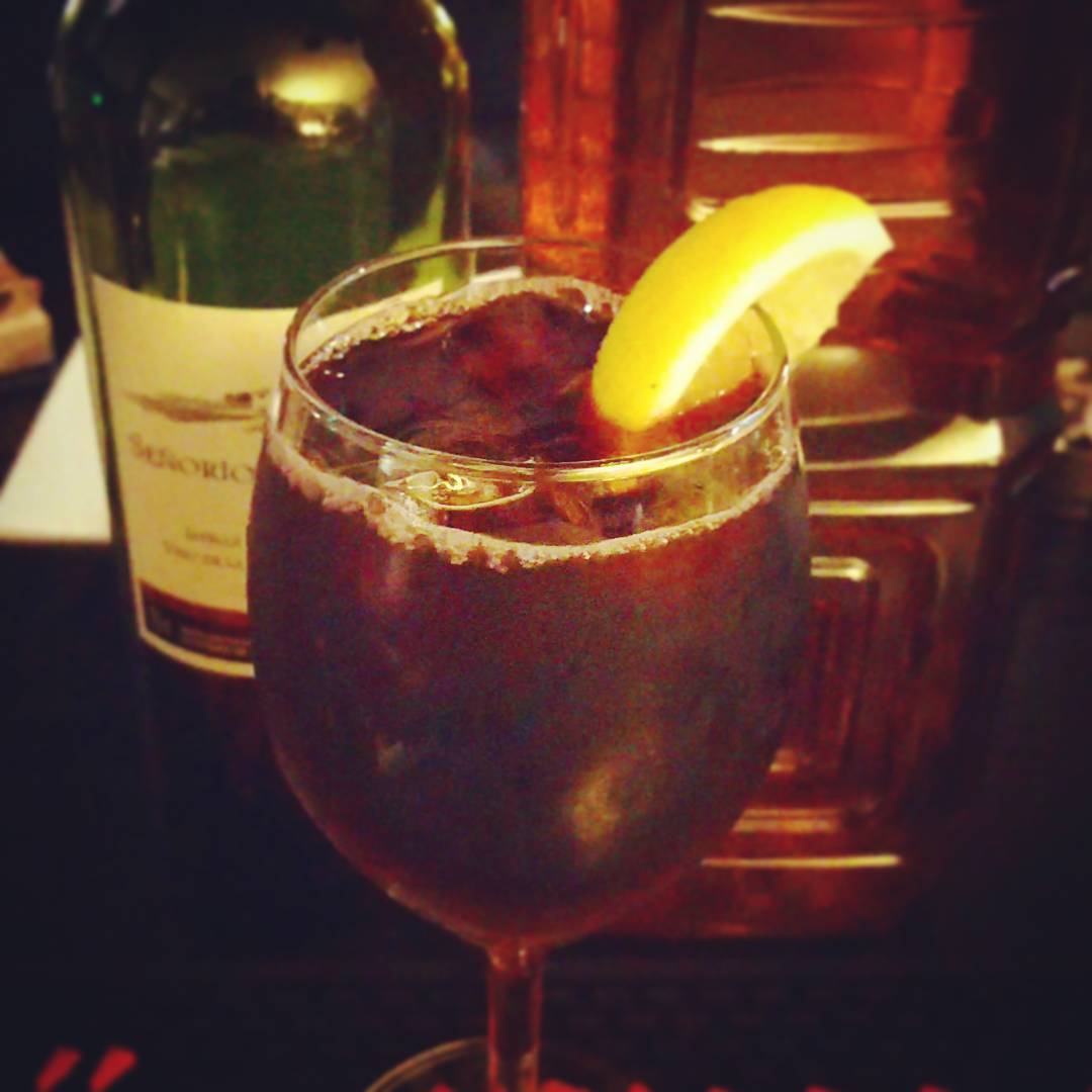 週末のオタクイベント用オリジナル #カクテル 、アルゼンチン。ワインと紅茶! #オタクバー