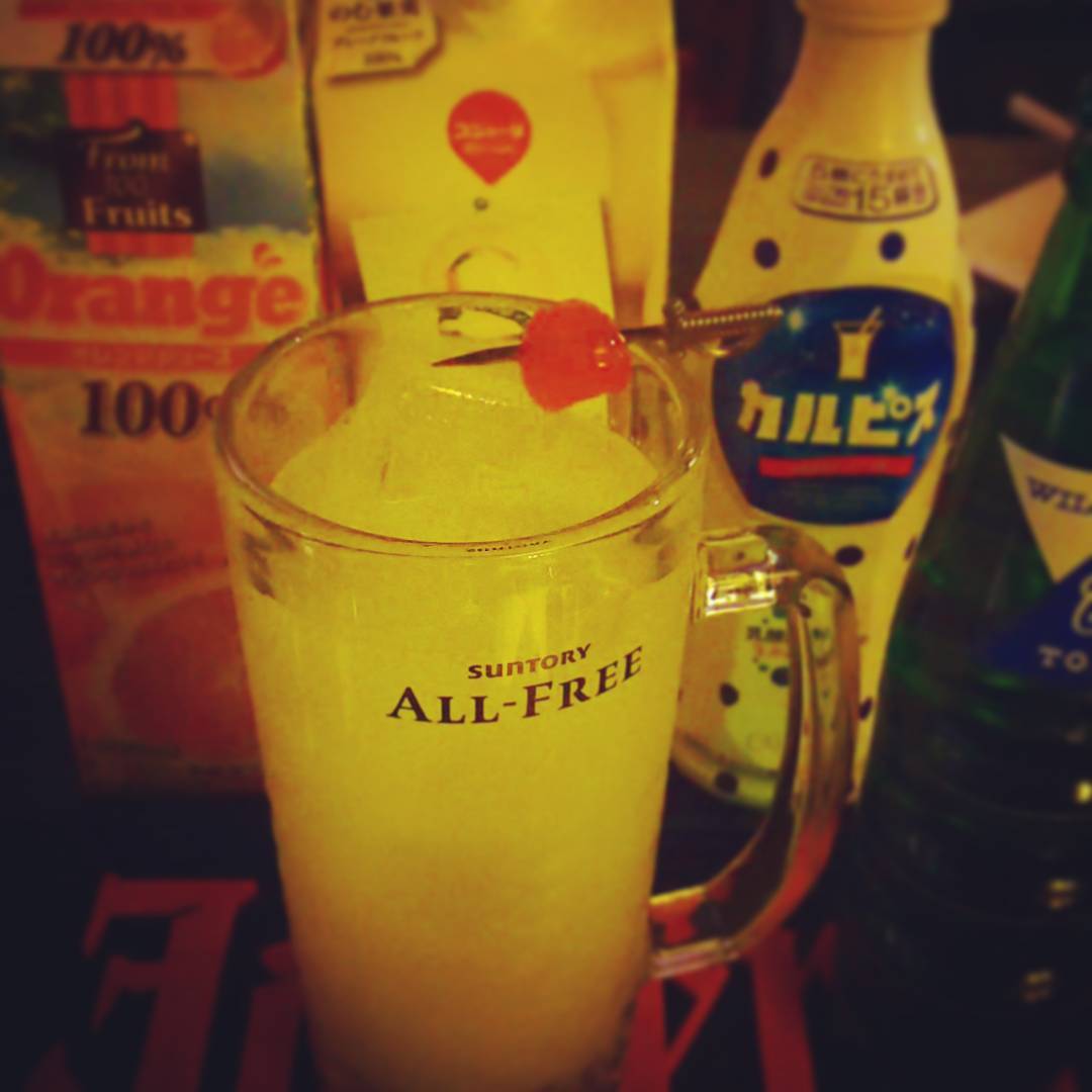 来週の #クラブ イベント用オリジナル #カクテル 、ミックス。ノンアルをミックスしました。 #オタクバー