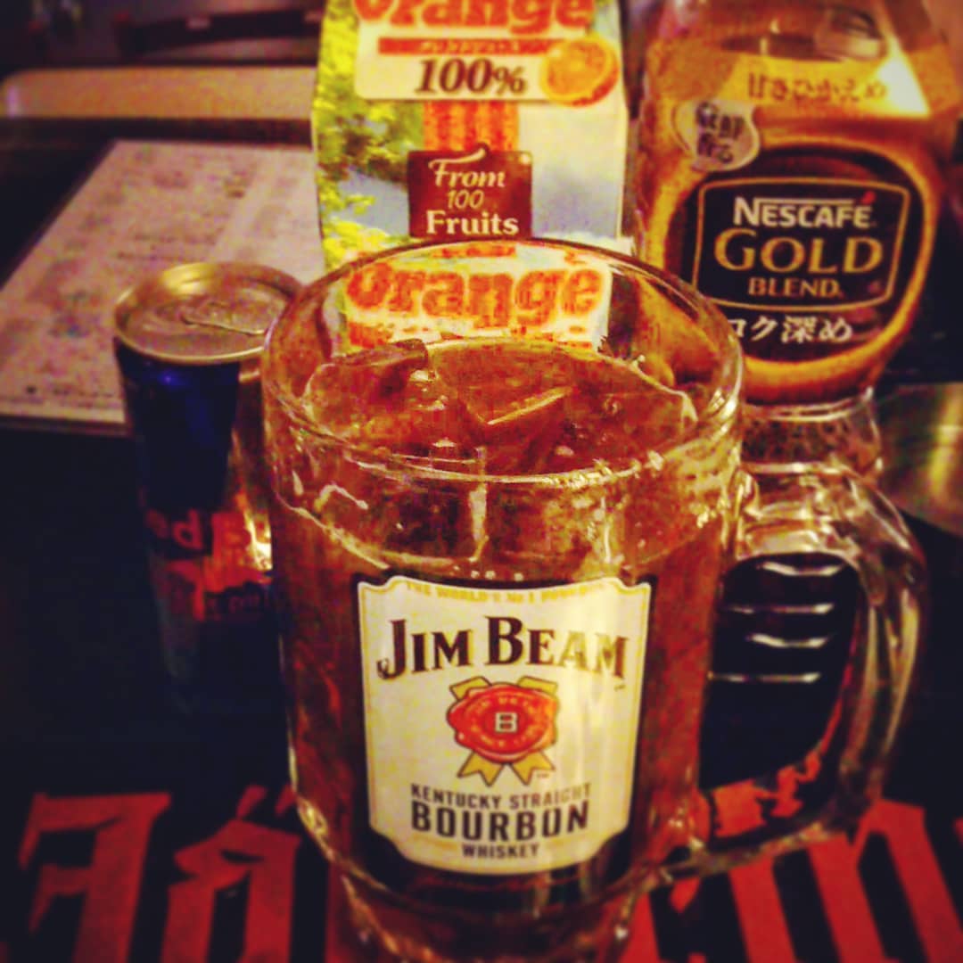 週末の #オタク イベント用オリジナル #カクテル 、 #徹夜組 。目が覚めるノンアルです。 #オタクバー