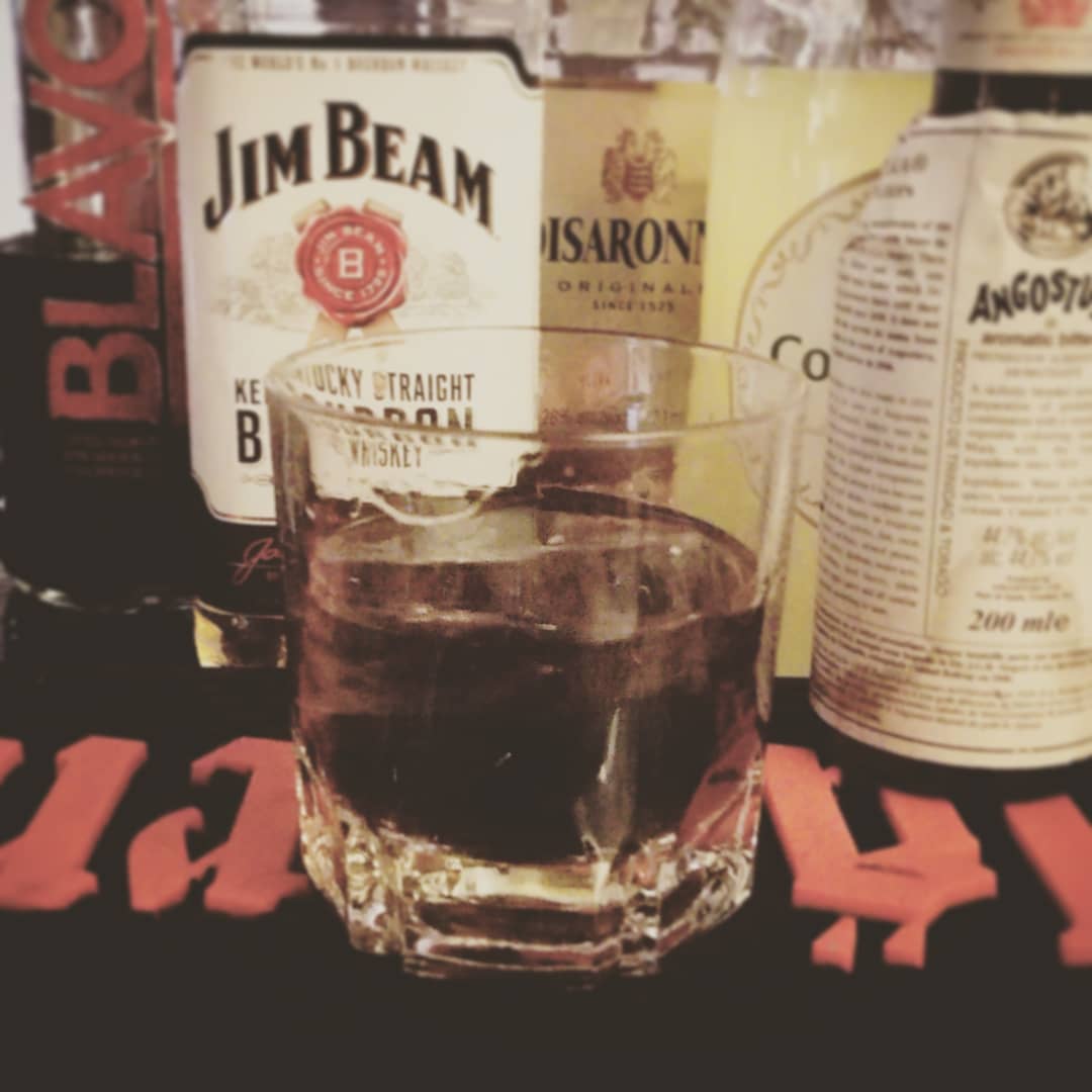 1/13の #クラブ #イベント 用オリジナル #カクテル 、 #デトロイトテクノ 。黒い #ゴッドファーザー ベース! #オタクバー