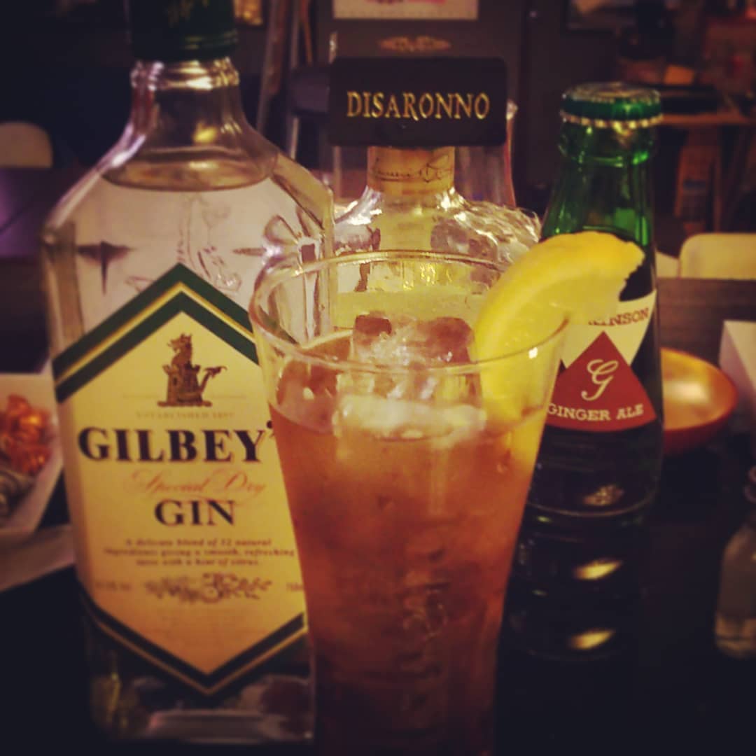 来週末の #アニメ #トークショー #イベント 用オリジナル #カクテル 、 #アニメプロデューサー 。 #プロデューサー巻き をしながら飲む! #オタクバー