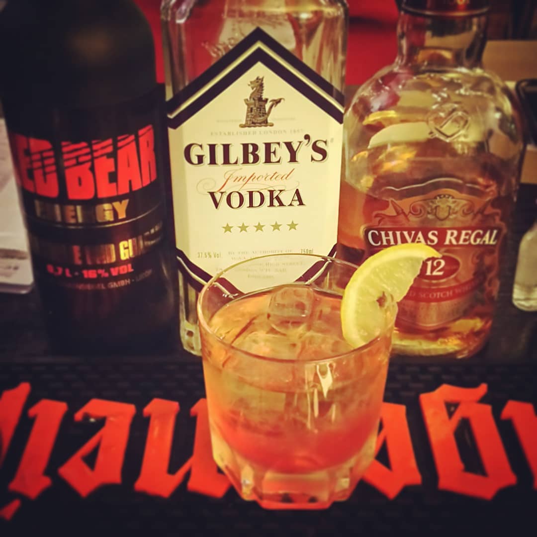 来週末の #アニメ #トークショー #イベント 用オリジナル #カクテル 、 #アニメーター 。3種の #プース ♪