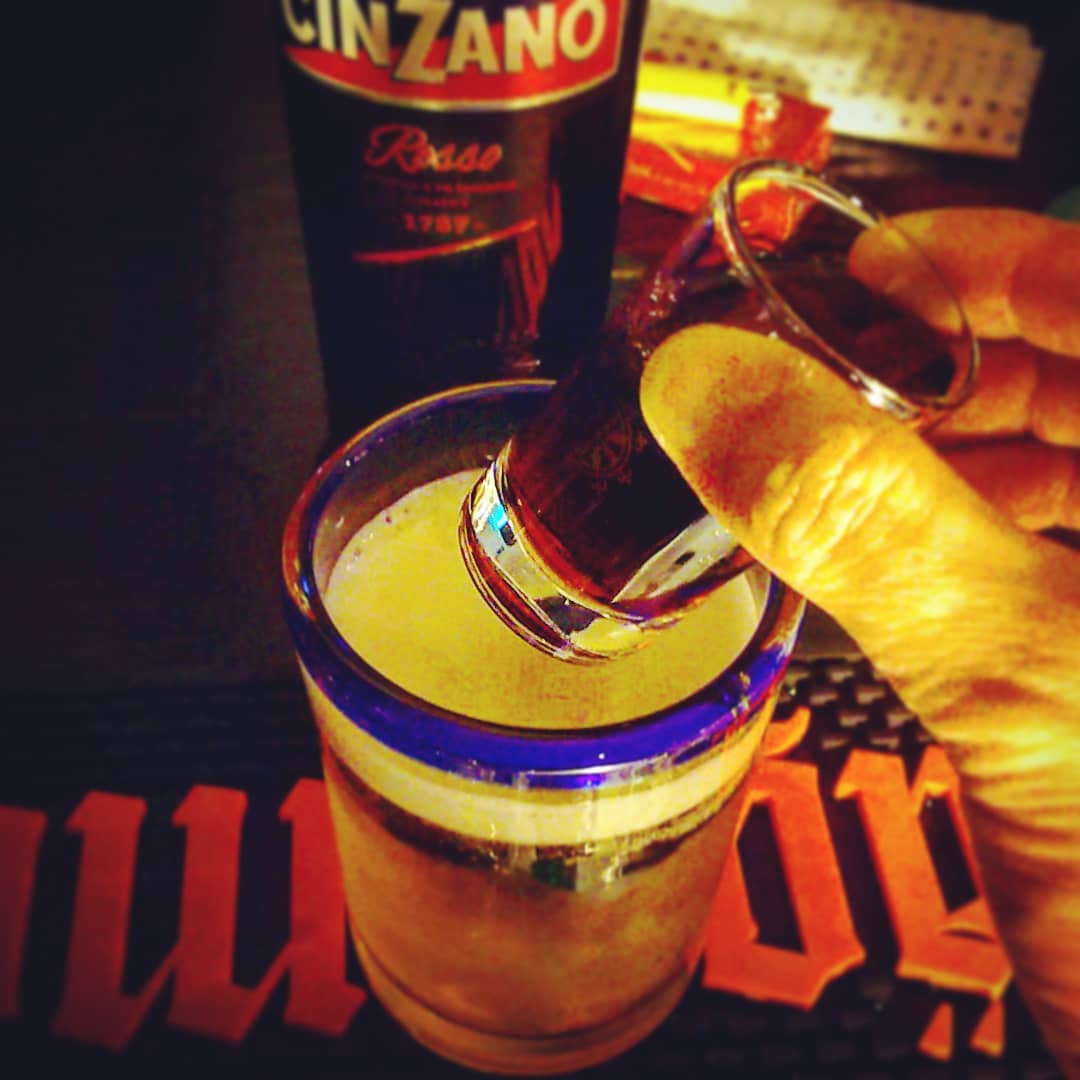 来週末の #クリスタ #イベント 用オリジナル #カクテル 、 #フォルダ機能 。 #ボム 式です。 #オタクバー