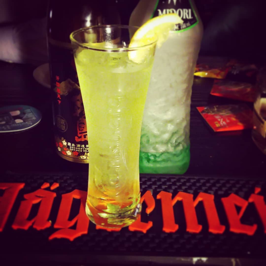 #GW の #SF #イベント 用オリジナル #カクテル 、#地方コン 。 #芋焼酎 に緑地! #オタクバー