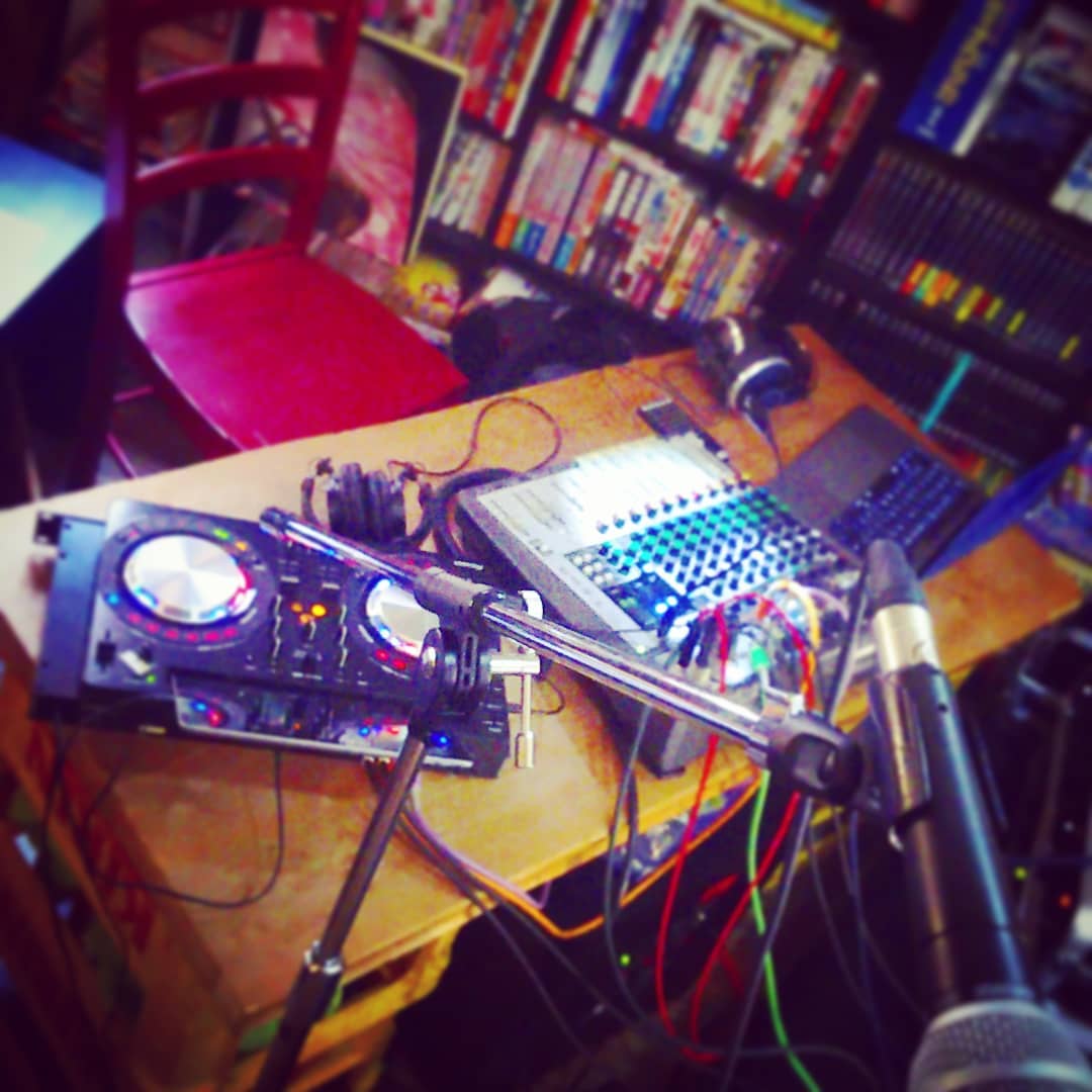 本日は #DJ #イベント 、 #テーマ は #日本人ジャズ ! 気軽にお越しください #オタクバー