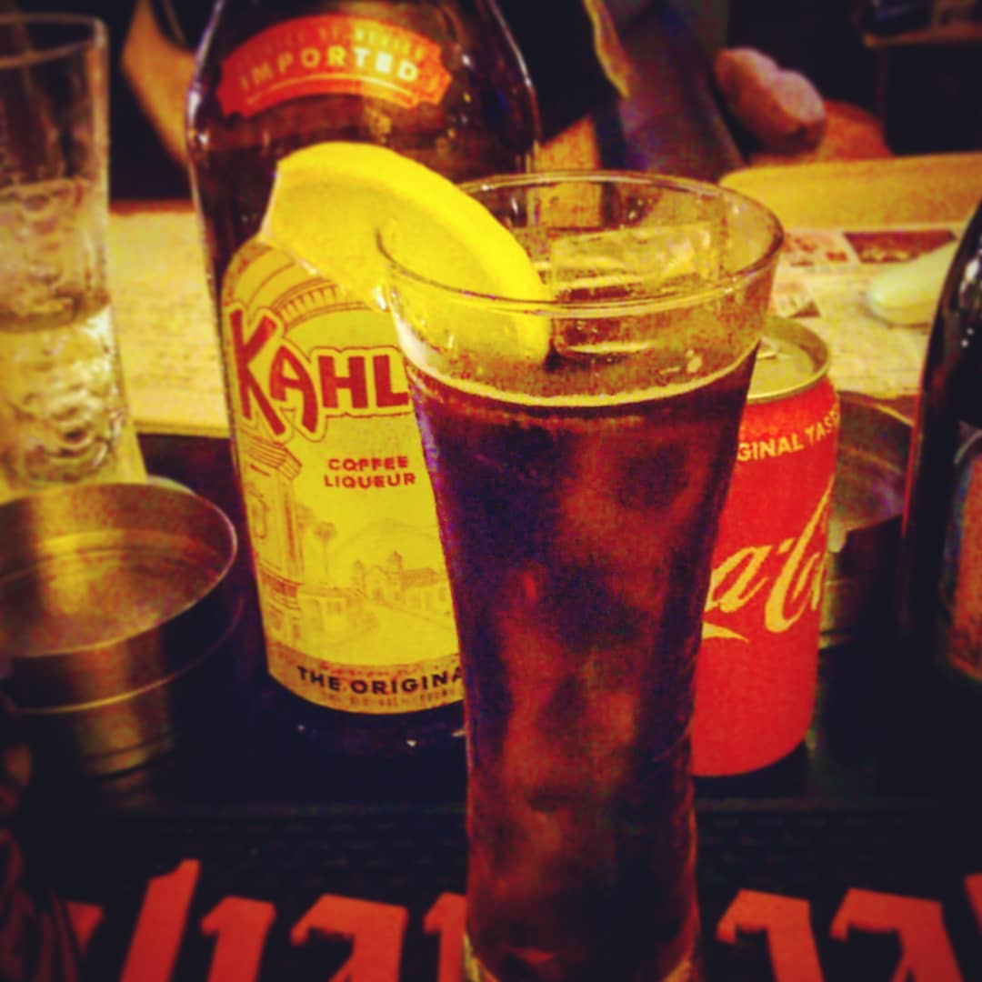 #常連 さんから教わった、 #カルアコーラ 。美味! #カクテル #オタクバー