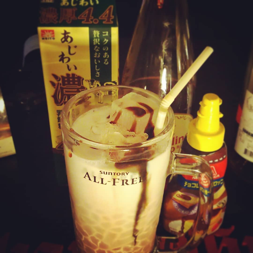 来週末の #ブラスロック #イベント 用オリジナル #カクテル 、#スピニングホイール 。 #糸車 をイメージした #ノンアル です。 #オタクバー