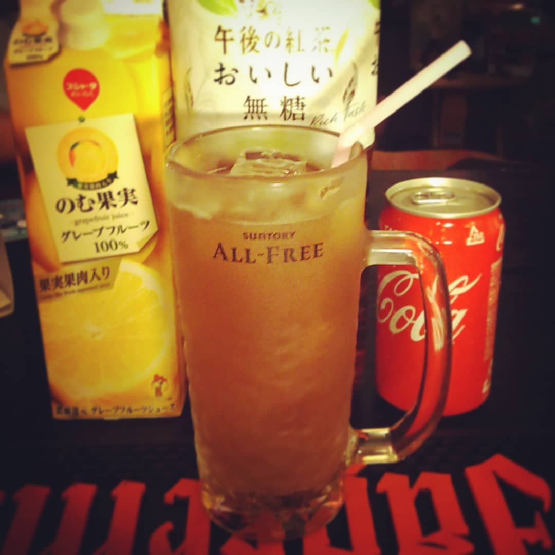 週末の #アニメ #イベント 用オリジナル #カクテル 、 #アニメ脚本 。 #ノンアル です。 #オタクバー