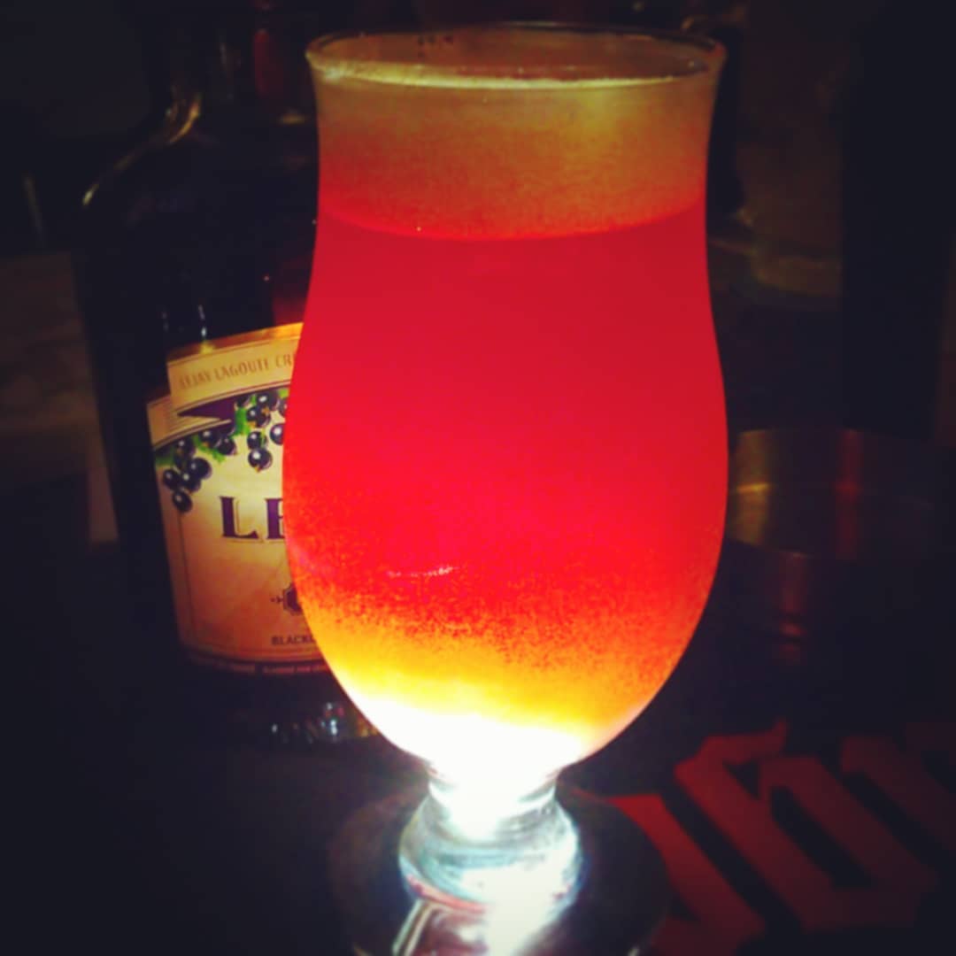 #カシスビール 。 #シメイ みたい! #カクテル #オタクバー