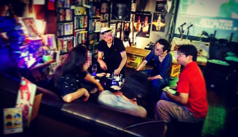 昨夜は #ゲーム、#漫画、# アニメ、#サブカル オタク各界のプロが集まって、様々なテーマで濃ゆい談義が繰り広げられました。#オタクバー