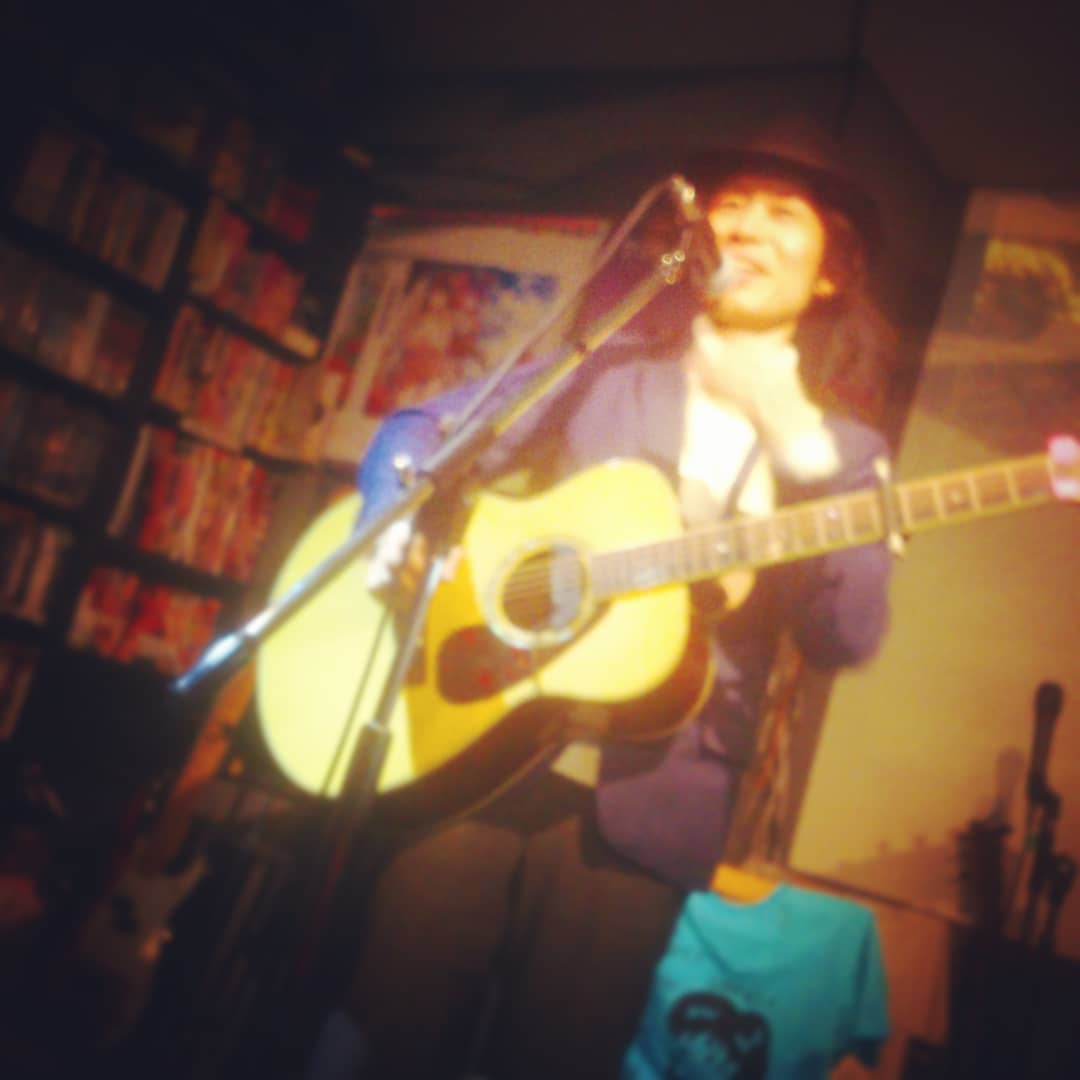 #マンガおんがく祭り、二人目 #吉田有希! #オタクバー