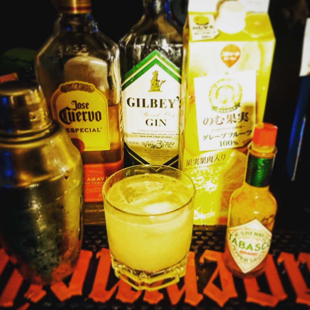 来週末の #スポ根アニメ #イベント 用 #オリジナルカクテル、#逆境。強くて辛い! #オタクバー