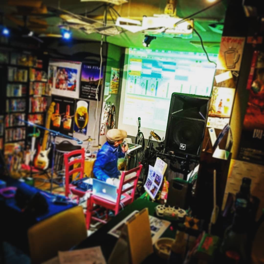 # DJ-J #イベント #TheSoulScience による #サンプリング音楽 の解説です。#オタクバー