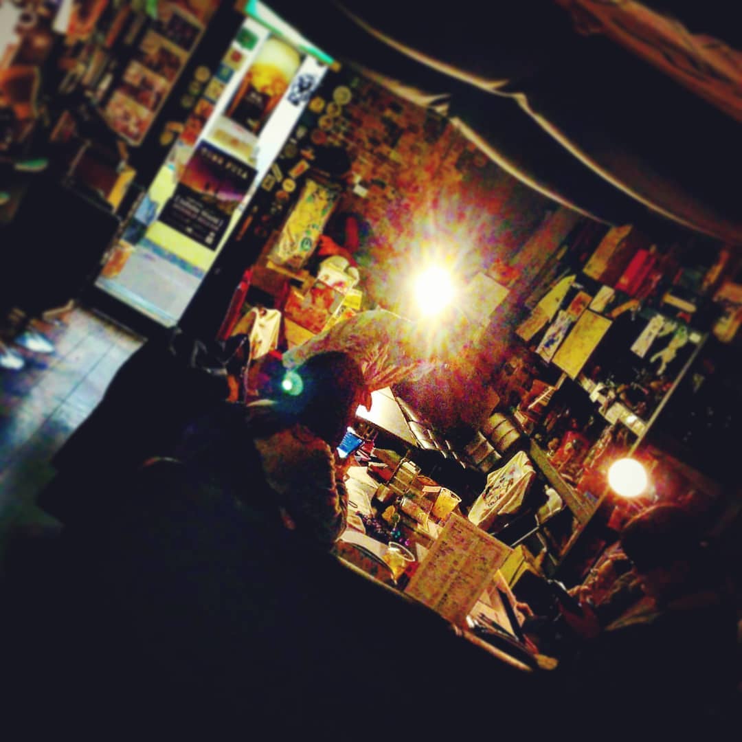 本日、#女子大生 の #TRPGサークル を迎えての開店です♪ #オタクバー