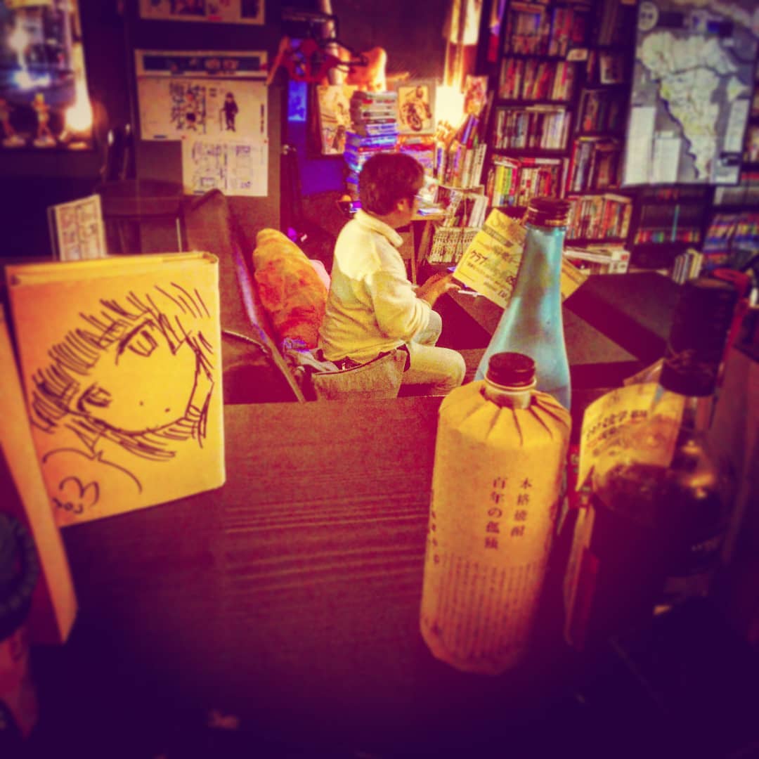 今年最後の営業です。#年越しそば & #カウントダウン あります！ 正月も休まず営業します。開店です♪ #オタクバー