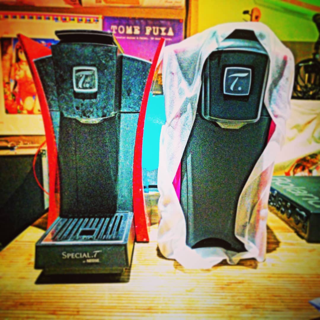 故障したお茶作りマシン #SpecialT の新品到着! 本日から温かいお茶再開です♪ #オタクバー