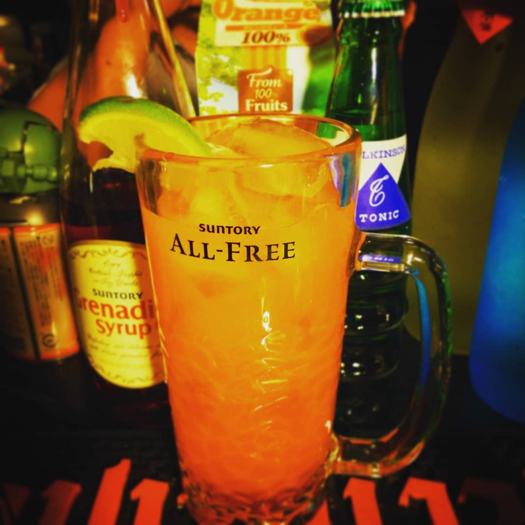 今週末の #アニメトークイベント #オタク文化学「#ガイナックス騒動 の真実?」用 #オリジナルカクテル、#グレンラガン。赤い #ノンアル です。#オタクバー