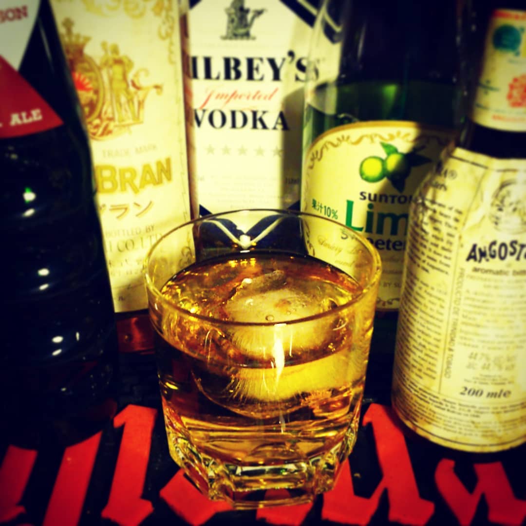 来週末の #DJ-J #イベント #20世紀の電子音楽 用 #オリジナルカクテル、#エドガーヴァレーズ。#ロマン派 出身なので #電氣ブラン ベース。#オタクバー