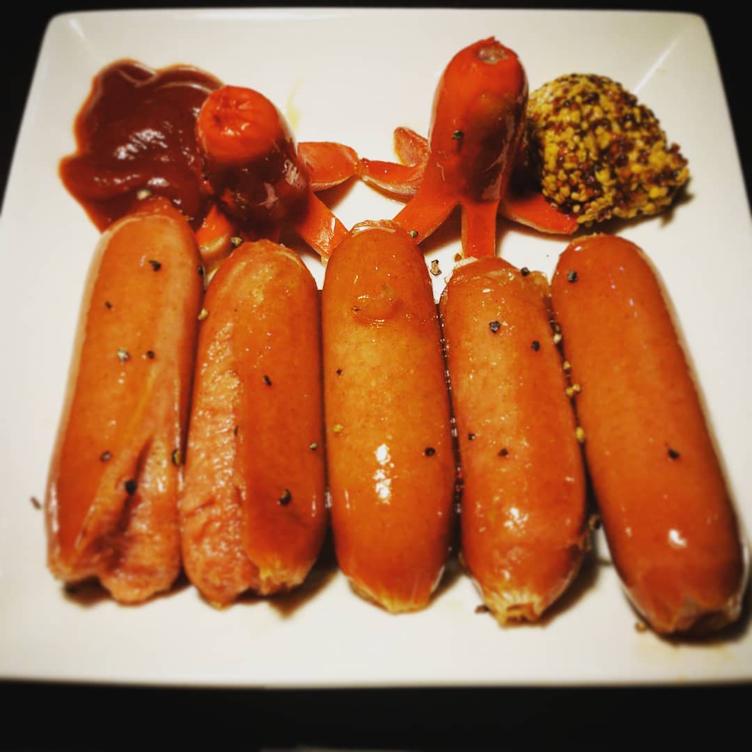 #運動会のウィンナー。一番人気の #フード! #オタクバー