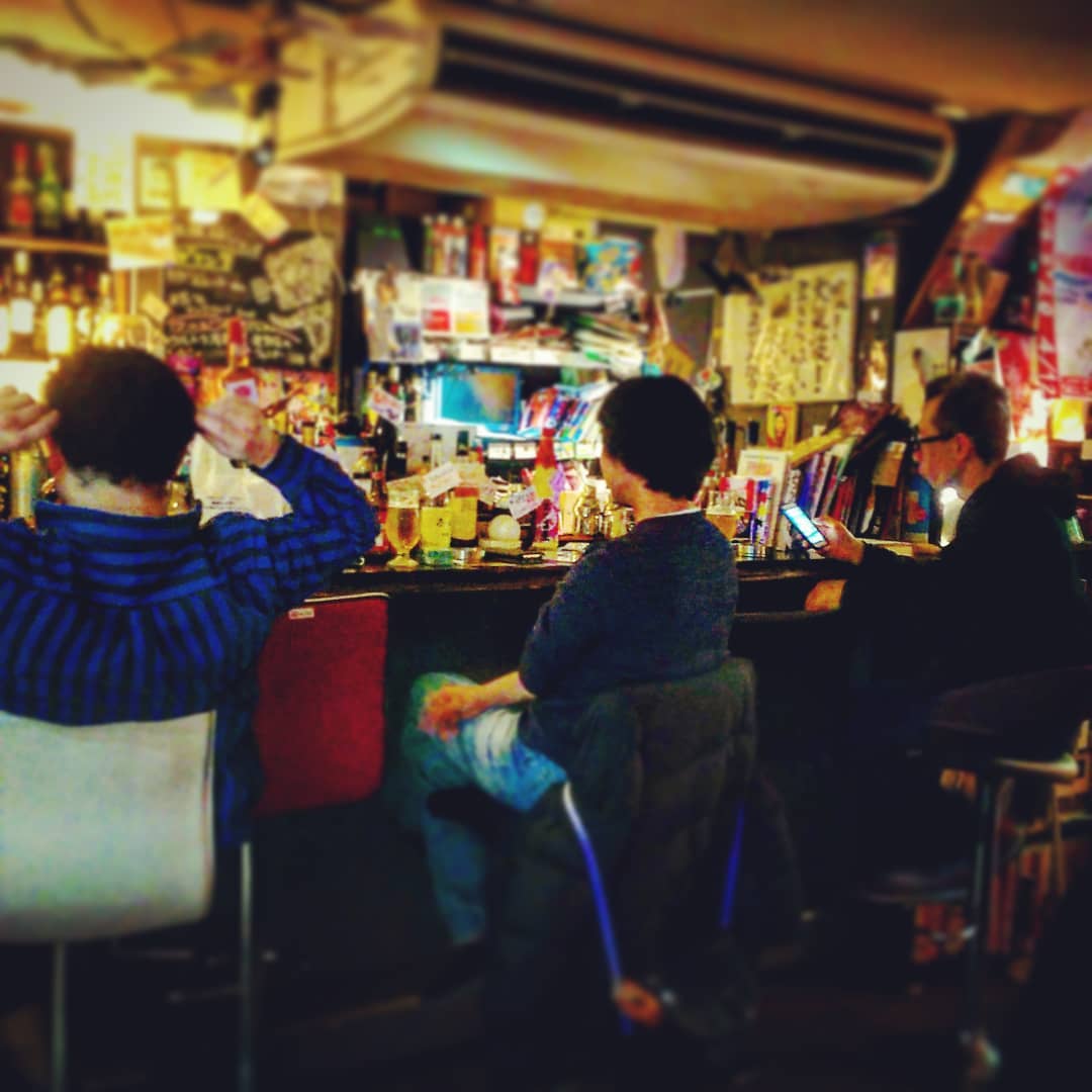 Swing-By #軽音部 の練習も終わり、通常営業開始です♪ #オタクバー