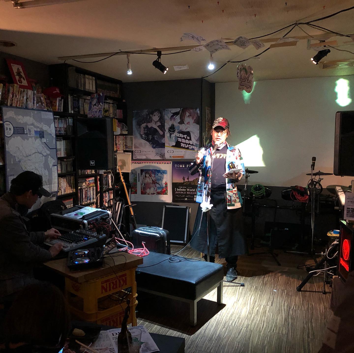 MCカーク登場。