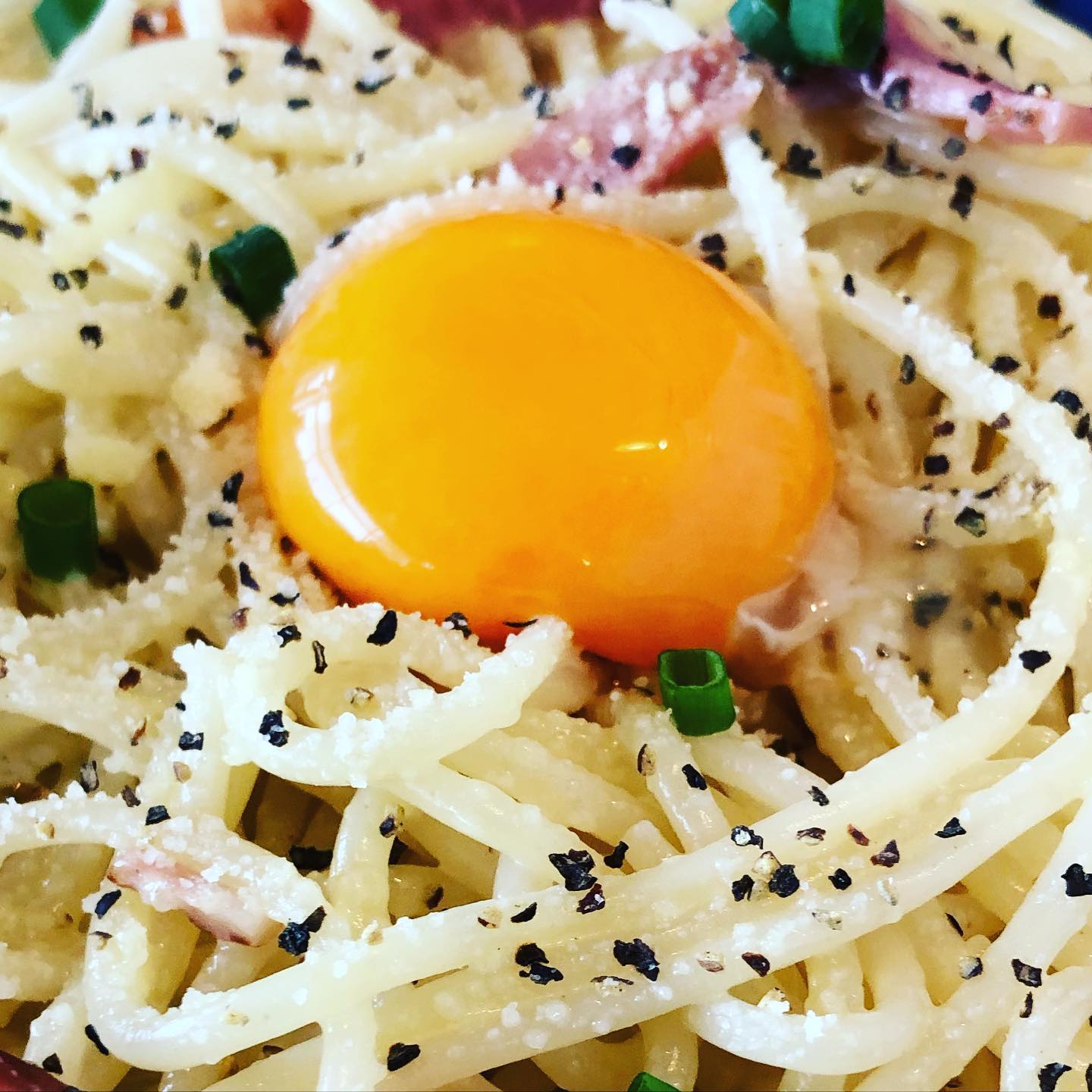 本日も元気におーぷん致しました #オタクバー