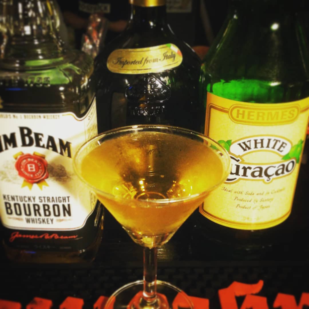 胡桃リキュール #ノチェロ を使った #カクテル、#NBC 。#オタクバー