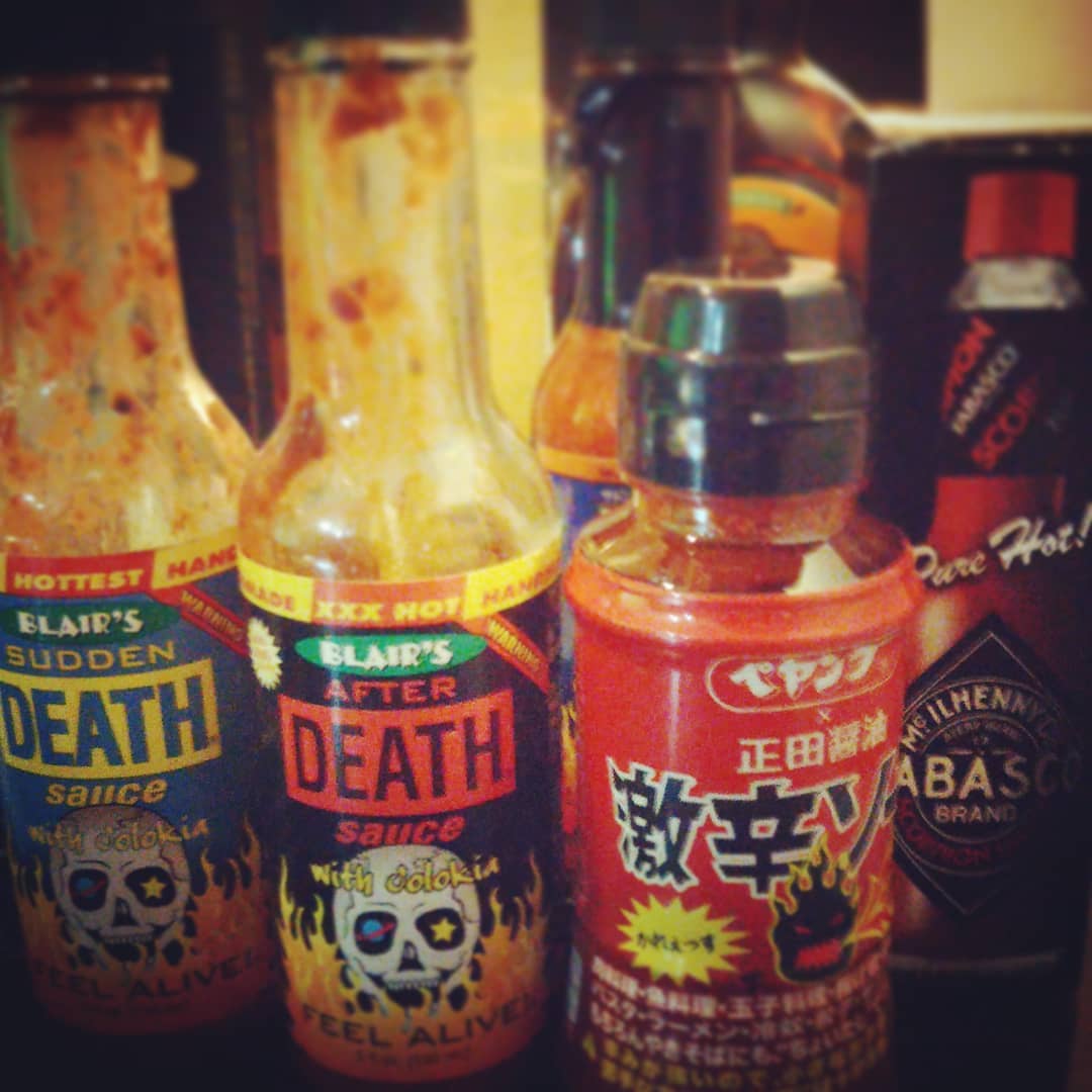 台風10号接近も激辛メニューで吹っ飛ばせ! 開店です♪ #オタクバー