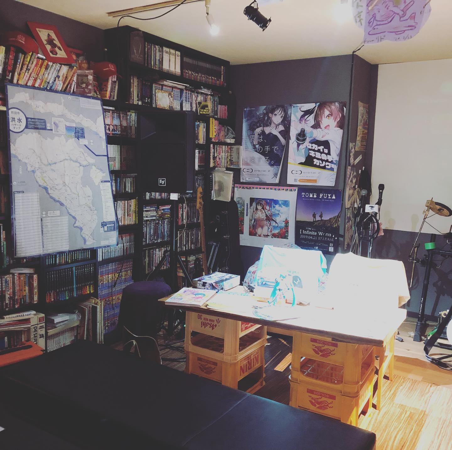 火曜日! 今週も始まりました、Swing-By。お昼間暑かったので、しっかりビール冷やしてお待ちしております#オタクバー