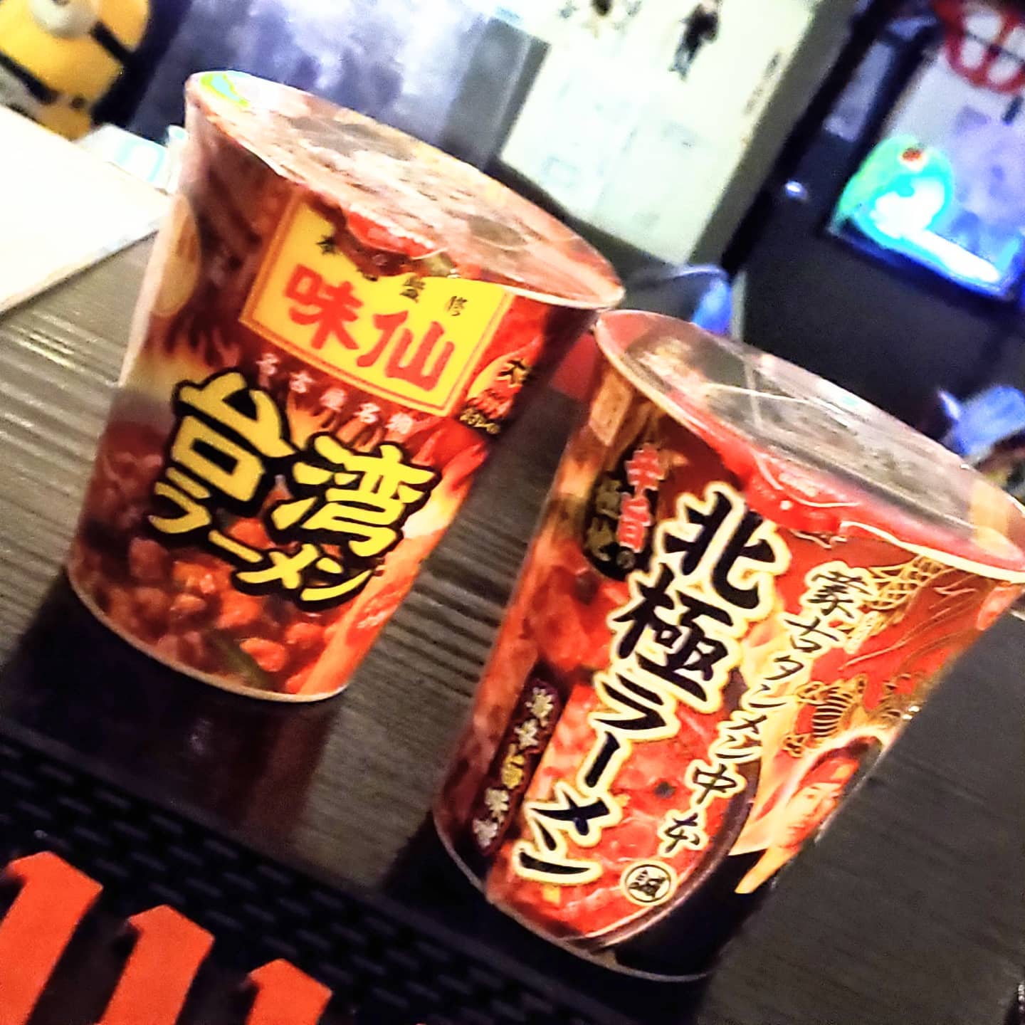 今日は先着2様名に『糖尿病の店長秘蔵(を見付けて奪った)』のラーメンをプレゼント!開店です️#町田#オタクバー#鬼嫁