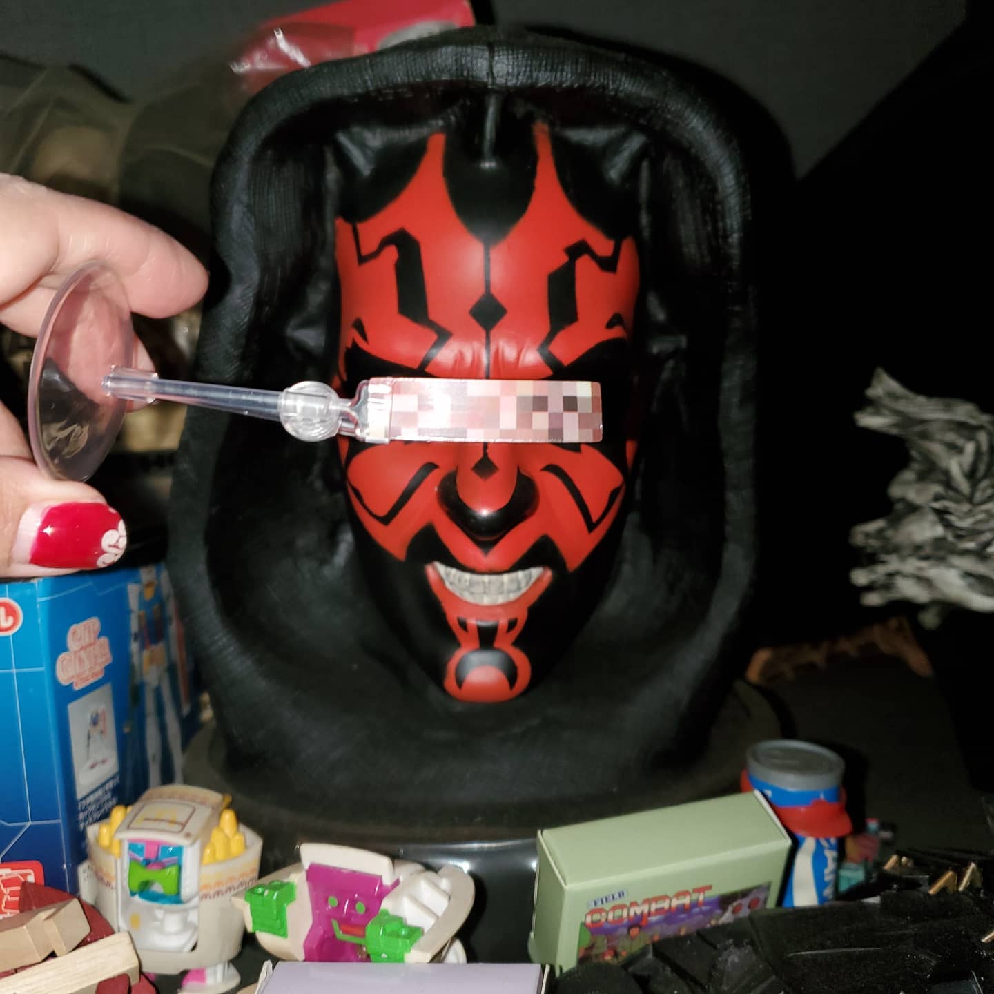 勤労感謝の本日は18時より開店#オタクバー#モザイクシリーズ#鬼嫁の日