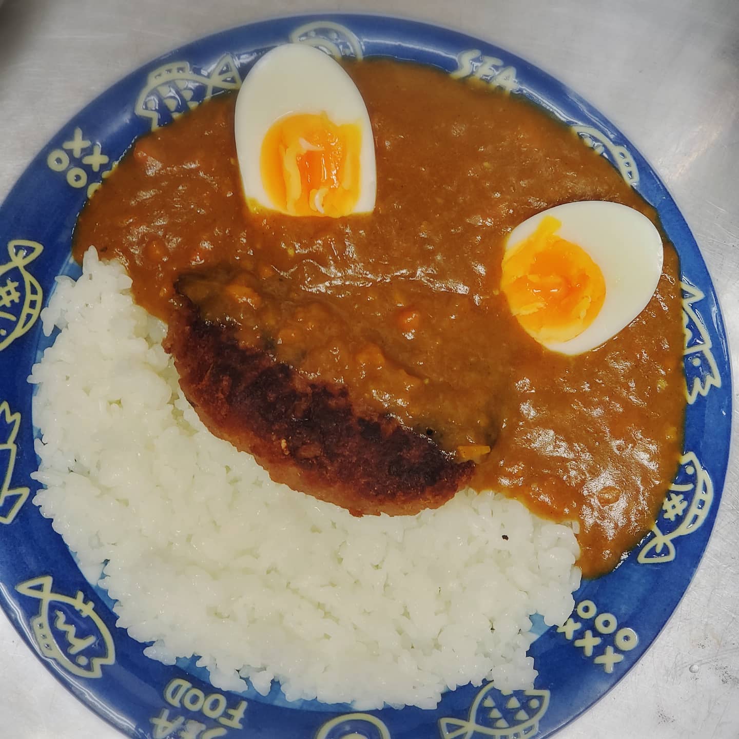 今週は鬼嫁ハンバーグカレートッピングもご用意してまーす#町田#オタクバー#カレー#鬼嫁
