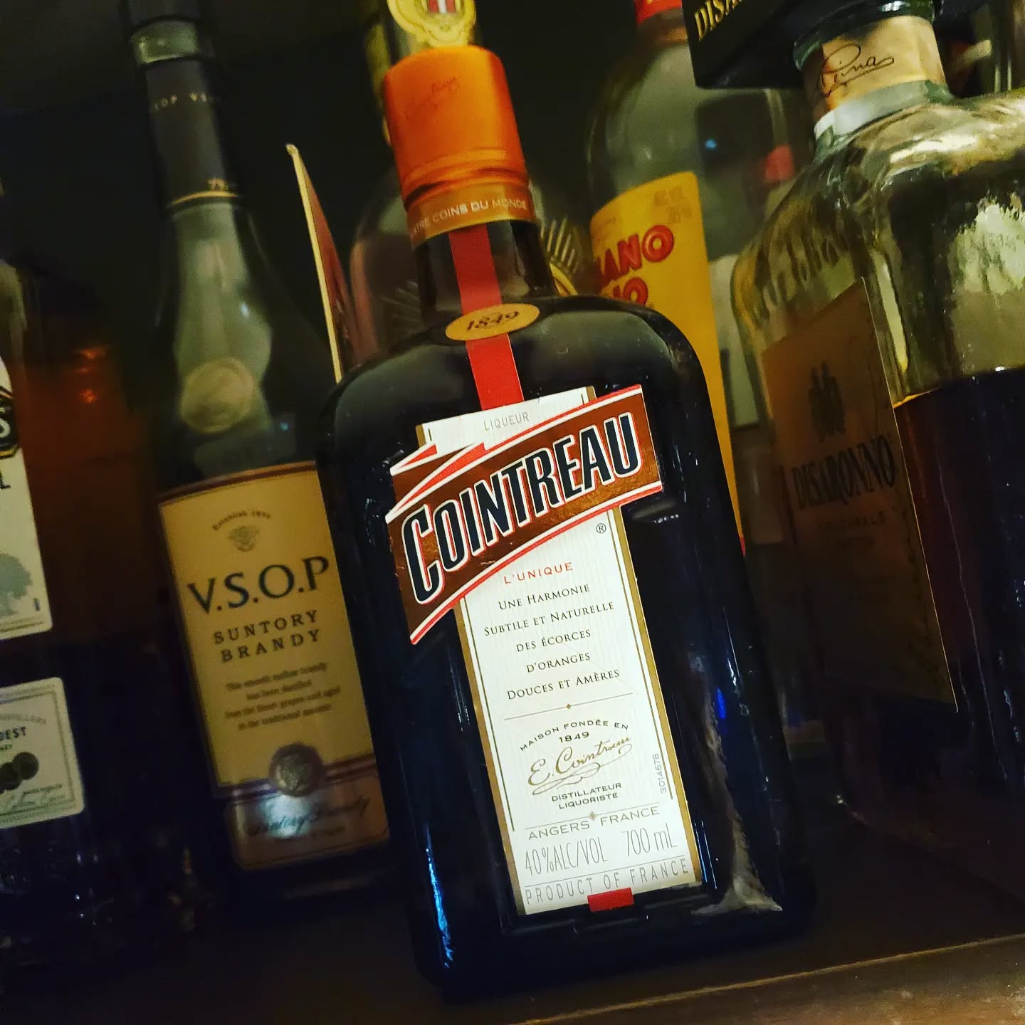 はっきりしない天気の日、コアントローを使った甘酸っぱいカクテルはいかがでしょうか?#町田#オタクバー#雷門風太 #杏東ぢーな