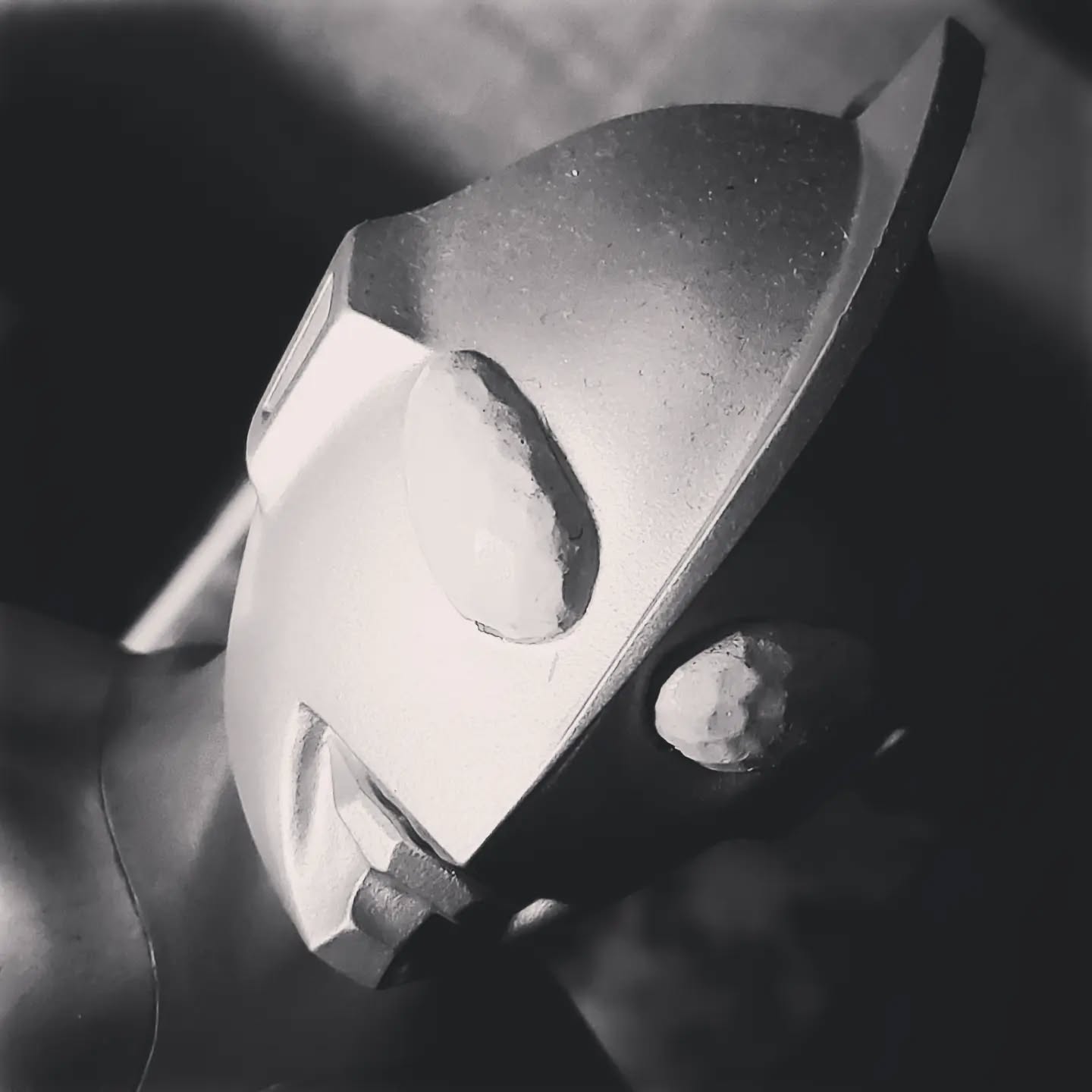 店内のウルトラマンをかっこ良く撮ろう選手権!やりませんか?本日もご来店お待ちしております️#町田#オタクバー#雷門風太 #杏東ぢーな