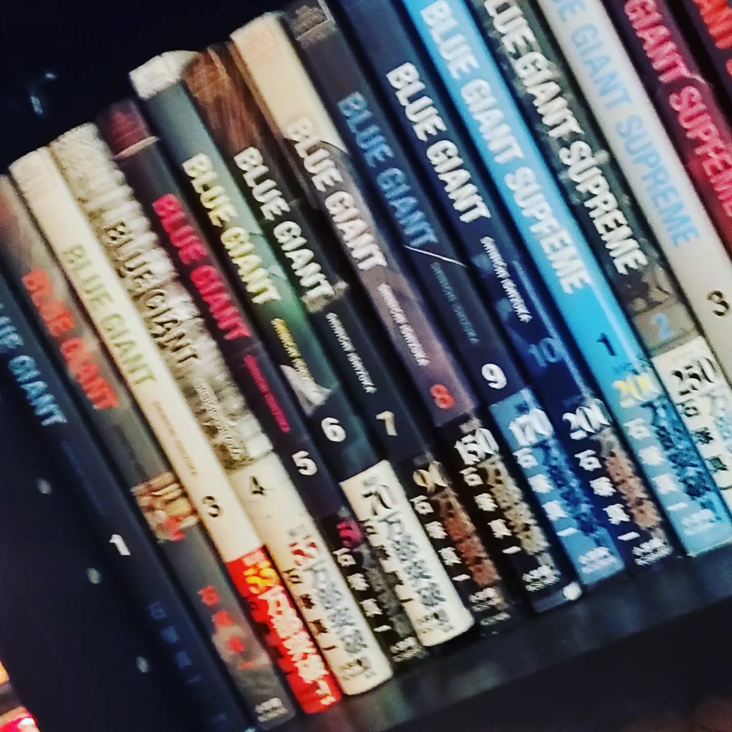 すっかり秋模様になった週末皆さまのお越しをお待ちしております#オタクバー #町田 #杏東ぢーな #雷門風太 #水木はポイント2倍 #ジーマあります