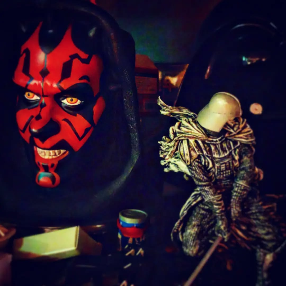 暖かかったり涼しくなったり変な気候ですが、体をいたわり美味しいお酒を! 開店です。#オタクバー