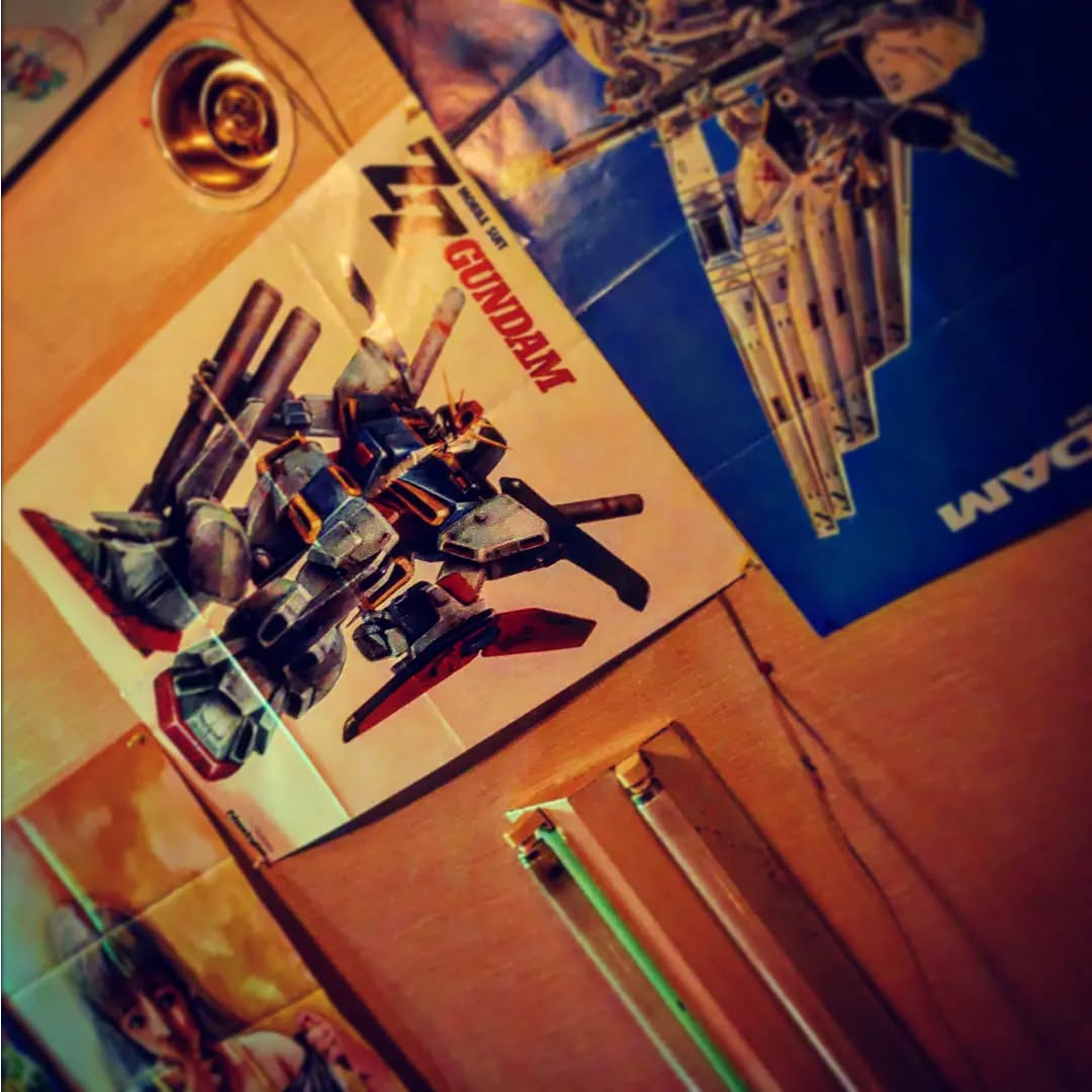 創刊当時の #Newtype ポスターも揃ってます♫ 開店です! #オタクバー #ニュータイプ