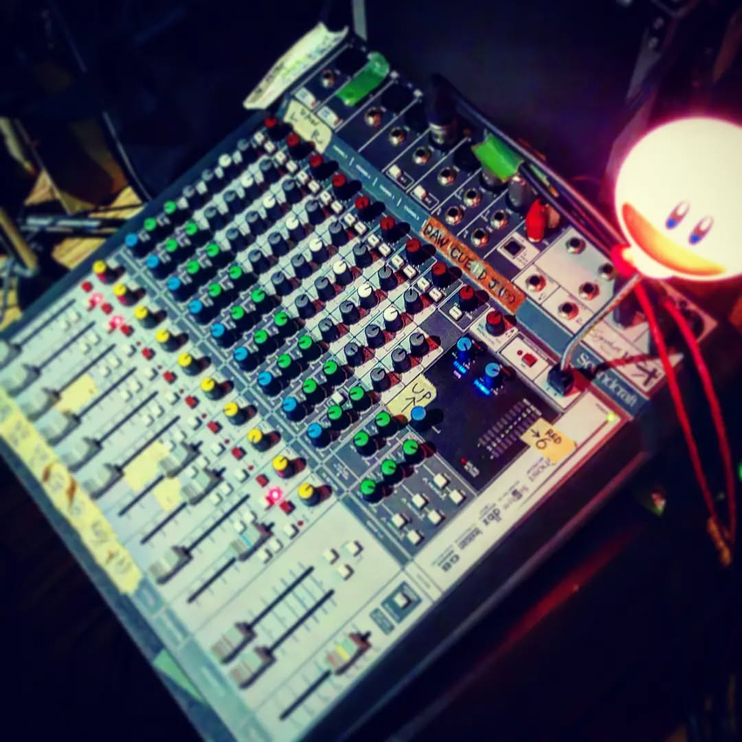 PA機材もプロ仕様、本日も開店です!#オタクバー #町田 #杏東ぢーな #雷門風太 #日曜営業 #U25割 #はじめての女性は1杯無料