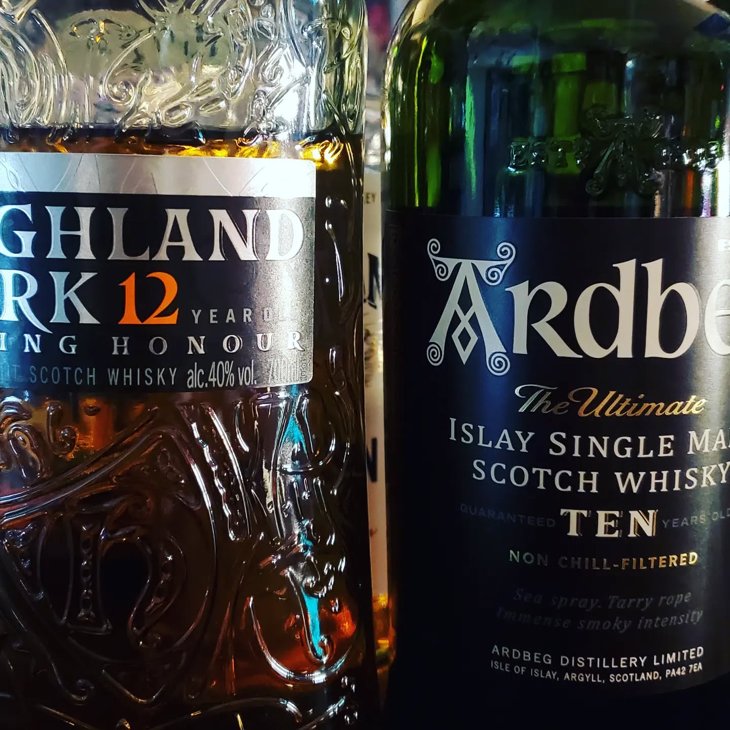 雷の多い8月の始まり癖の強いウイスキー2本をオススメします本日も皆様のお越しをお待ちしております#オタクバー #町田 #杏東ぢーな  #雷門風太  #日曜営業 #U25割 #はじめての女性は1杯無料 #美味しい生ビール #今季アニメ #ボードゲーム