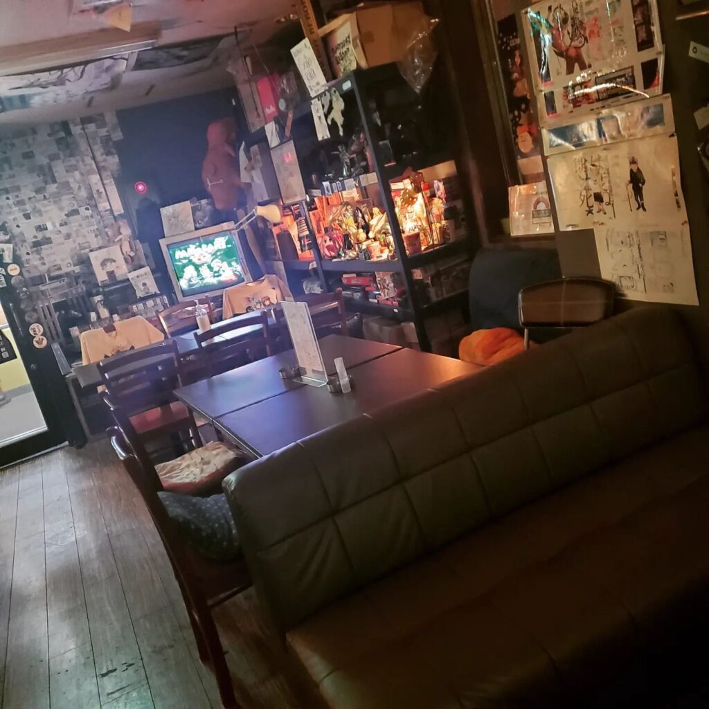 【【過去記事】】 意外と広い店内! https://swing-by.tokyo/2023/03/04/wideinside/?utm_source=facebook&utm_medium=social&utm_campaign=ReviveOldPost
