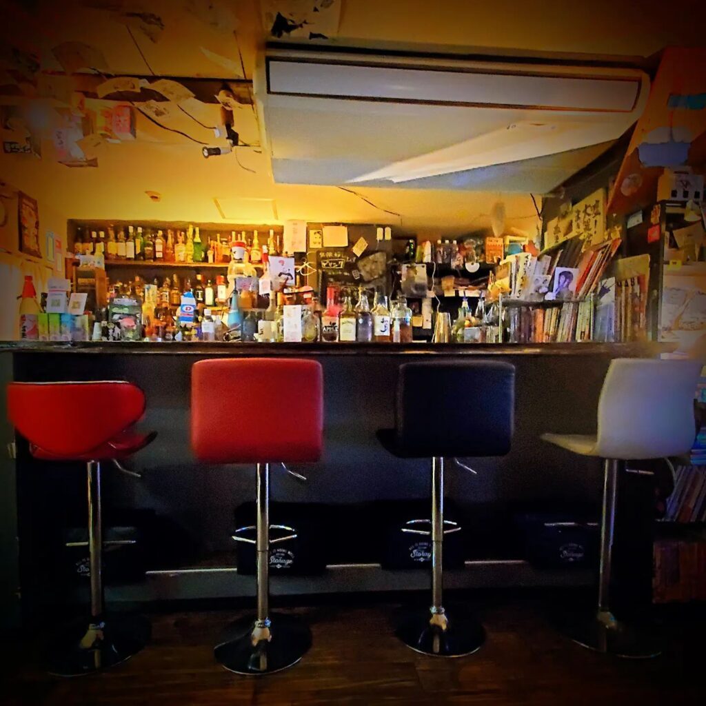 【 【 過 去 記 事 】 】 「神奈川県町田市」の当店は元気にオープン！ #オタクバー  https://is.gd/j1Lrt2