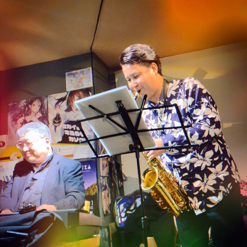 【 【 過 去 記 事 】 】 Nocturne 2セット目始まりました♪ 砂田知宏DUO feat. #萱生昌樹 #Jazzlive https://is.gd/ac8vDc #DJ #DJJ #JAZZ #イベント #オタクバー #ジャズライブ #砂田知宏