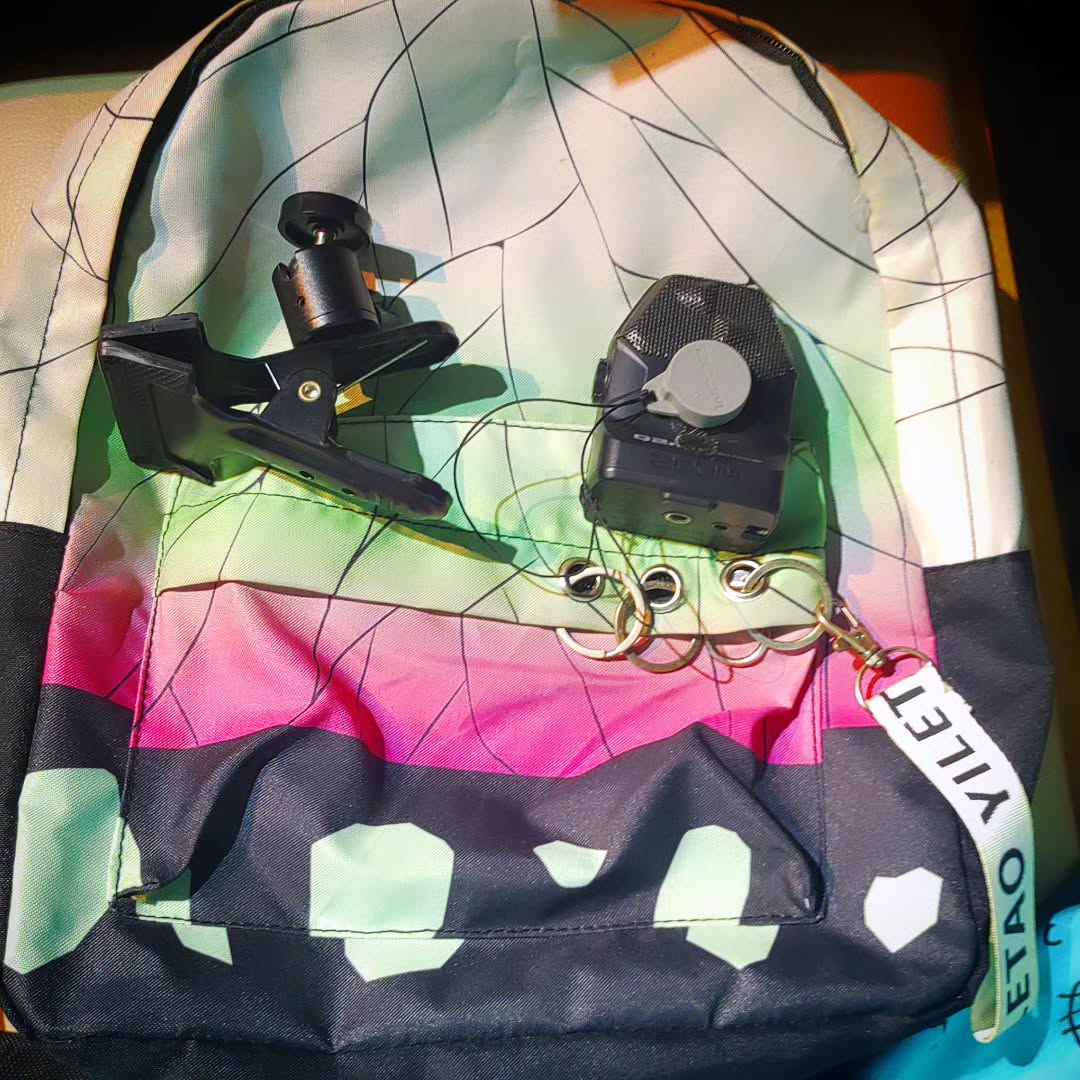 本日は恒例の店長🧢による某大学講義の日でした。クタクタな店長に励ましの1杯を!皆様のお越しをお待ちしております#zoomカメラ #鬼滅の刃 #胡蝶しのぶ #オタクバー #特撮 #プロレス #ギャルゲー #同人誌 #町田 #杏東ぢーな #雷門風太 #日曜営業 #U25割 #はじめての女性は1杯無料 #今季アニメ #2024夏アニメ #2024春アニメ #美味しい生ビール #ボードゲーム #カードゲーム #サントリー神泡達人店 #サントリープレミアム達人店 #喫煙可能店