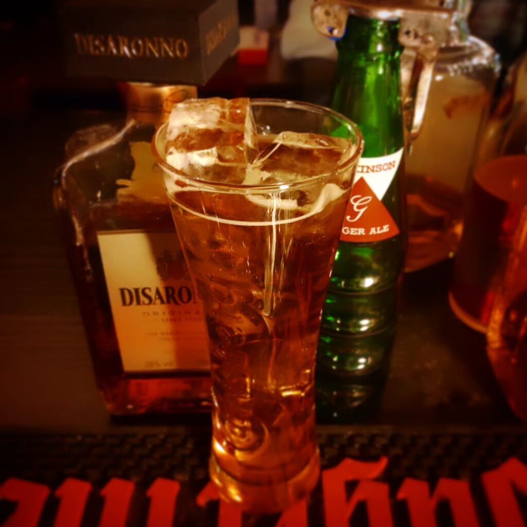【 【 過 去 記 事 】 】 アマレットジンジャー #オタクバー #お酒紹介 #ドリンク紹介 #カクテル紹介 https://is.gd/HGEV2G