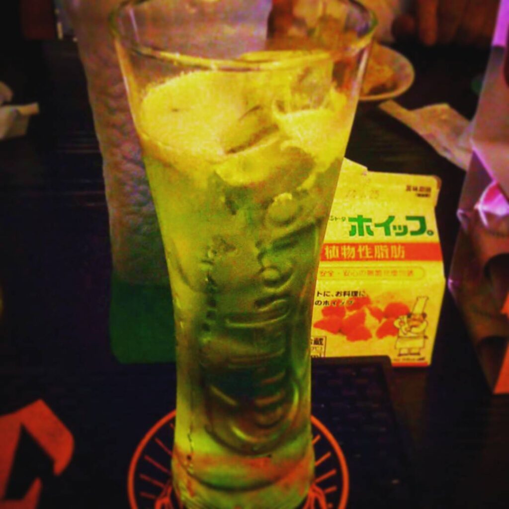 【 【 過 去 記 事 】 】 週末のオタクイベント用オリジナルカクテル、RETAS!。緑と白! #otakubar #cocktails https://is.gd/bQSu3x