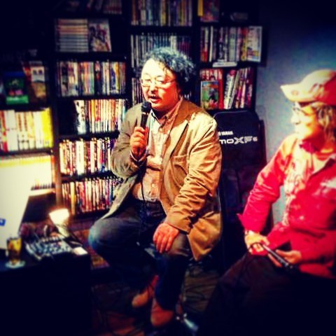 【 【 過 去 記 事 】 】 オタク文化学第10回「真夏の夜の夢/井上教授の千夜一夜物語」出演 井上博明 オタク文化学、記念すべき第10回は井上氏を囲んで一問一答方式で様々な質問に答えていただきます。質問者は選抜になりますので、お早めにご連絡ください。#オタクバー #井上博明 https://is.gd/MyTD03