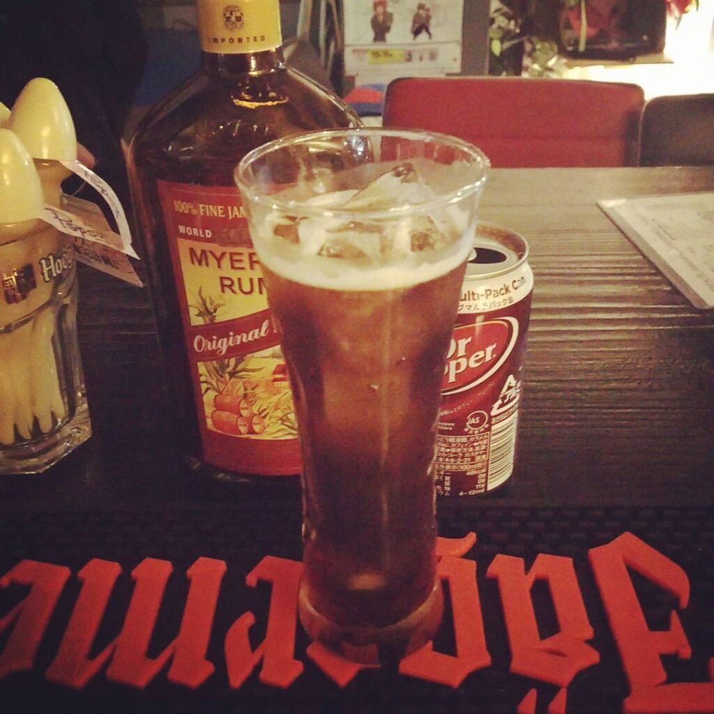 【 【 過 去 記 事 】 】 ラム・ドクペ。マイヤーズとドクペは合う! #otakubar #cocktails https://is.gd/k75C27